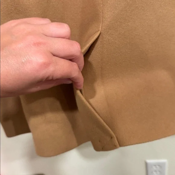 GAP Camel Top Coat, XXL - Picture 5 of 6